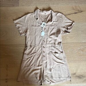 Women's Short Sleeve Utility Romper in Blush